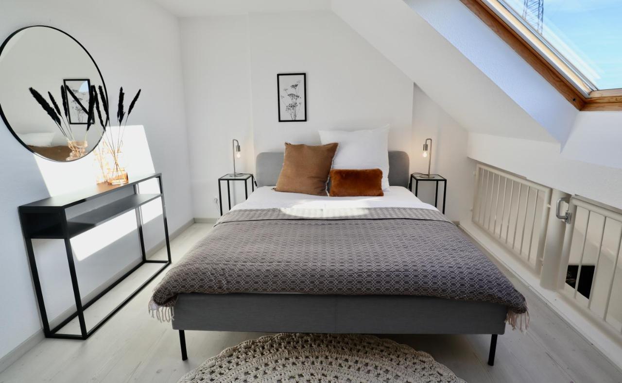Gallery Apartment: Maisonette + Free Parking + Netflix Essen Exterior foto